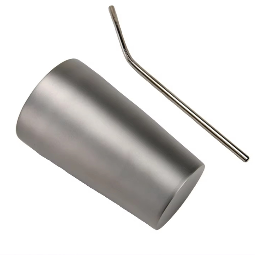 Double Wall Pure Titanium Beer Cup with Bent Titanium Straw, Insulated Lightweight Titanium Tumbler for Cocktail Coffee Outdoor Daily Use